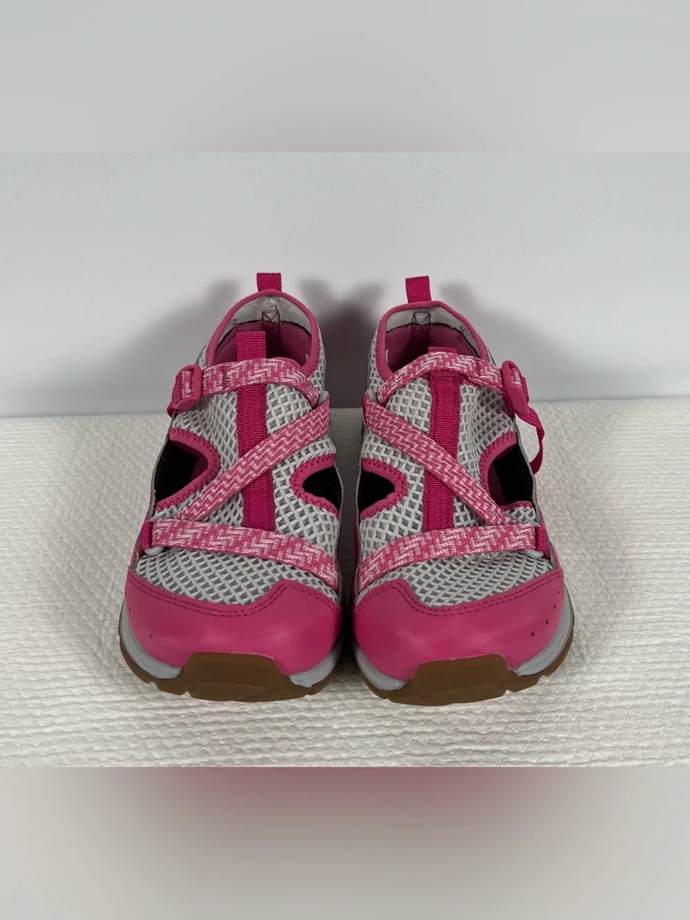 Chaco Pink and Gray Girls Kids' Sport Sandal Size 5 Nwot